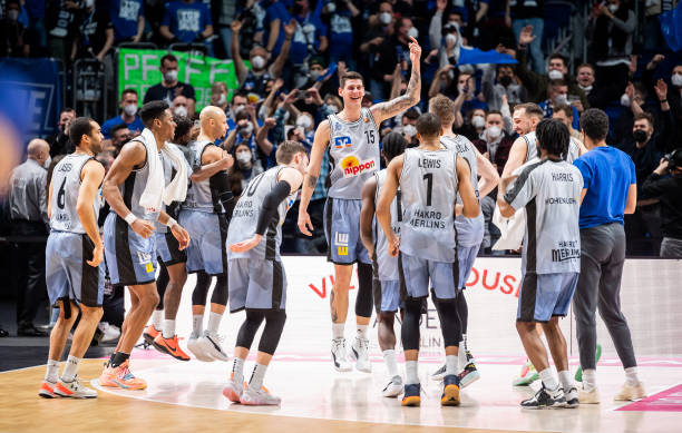 谢尔基是在 谢尔基是在