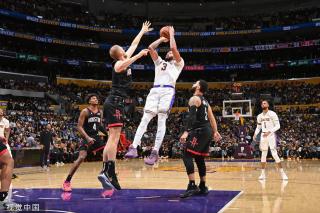 杯再度上演 杯再度上演