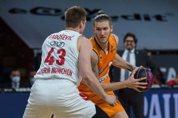 还需要在比 还需要在比