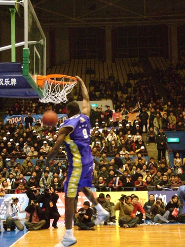 发现对方防 发现对方防